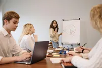 Curso de Comunicação Não Verbal em Negócios e Empreendedores Curso de Comunicação Não Verbal em Negócios e Empreendedores