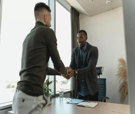 Curso de formação em recrutamento e entrevistas