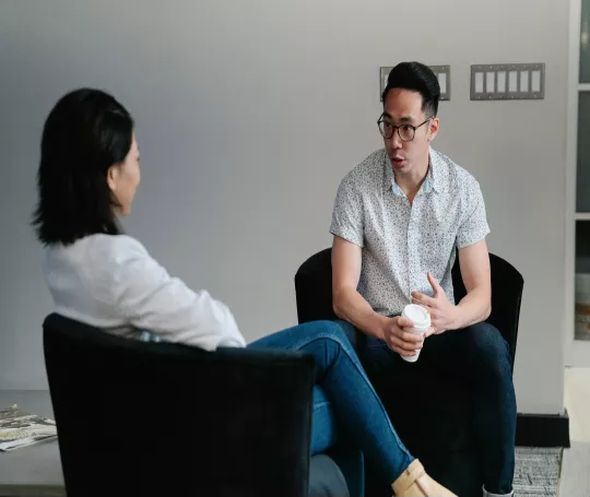 Curso de psicologia do rosto e comunicação gestual