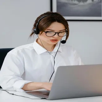 10 frases com inteligência emocional para acalmar clientes irritados - atendimento cliente inteligencia emocional