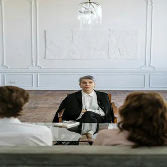 5 perguntas-chave que você deve fazer antes de se matricular em uma escola de coaching - coach educacional