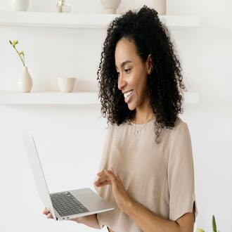 Bolsas de estudo para cursos online: sua porta de entrada para a educação flexível -  cursos baratos online con certificado