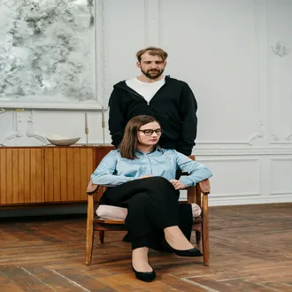 Bombardeio de amor [love bombing]: a etapa dourada da manipulação emocional