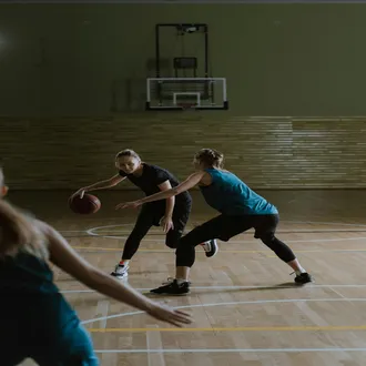 Do ginásio para a vida: como o coaching esportivo melhora sua produtividade no trabalho