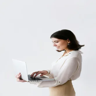 Escuta ativa vs. ouvir: exercícios práticos para conectar de verdade - habilidades comunicativas