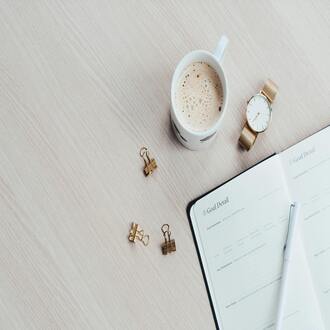 Estratégias de produtividade para equilibrar a vida profissional e pessoal - produtividade trabalho vida casa