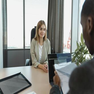Exemplos de perfil profissional para cv: como redigir teu resumo em 3 linhas - criacao curriculo