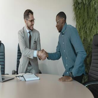 Guia de negociação salarial: como conseguir a melhor oferta de emprego - entrevista de emprego