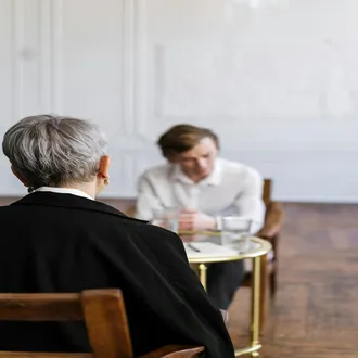 Névoa mental: por que te custa tanto pensar com clareza - violencia psicologia