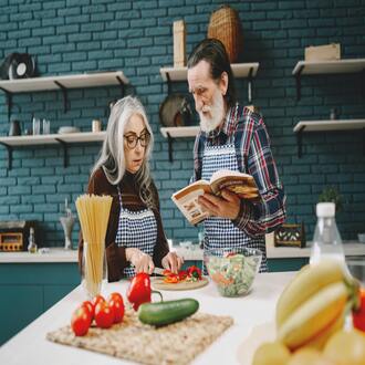 Oferecem bolsas de estudo para cursos de nutrição geriátrica? - nutricao geriatria