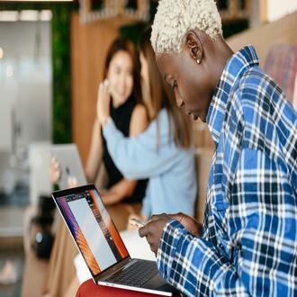 Por que é crucial adquirir conhecimento? -  cursos baratos online con certificado