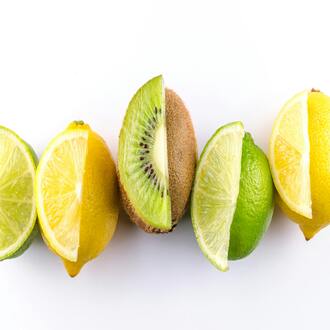 Que certificação devo procurar num curso online de nutrição vegana?