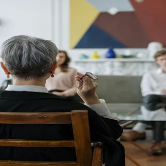 Reforço intermitente: a armadilha cerebral que te impede de ir embora - violencia psicologia